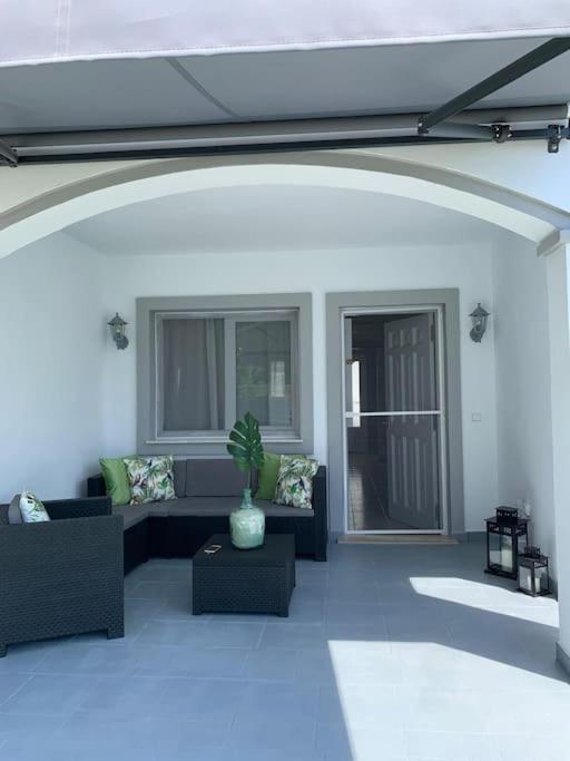 Mediterranean Breeze Beach House El Verger Bagian luar foto