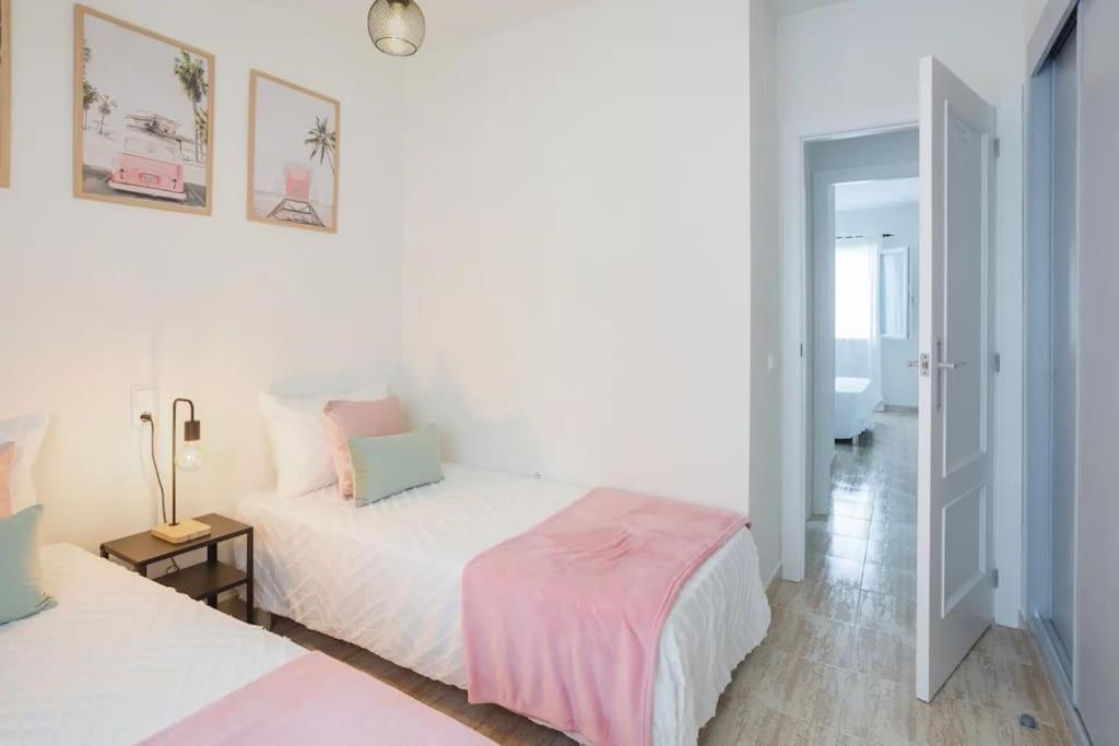 Mediterranean Breeze Beach House El Verger Bagian luar foto